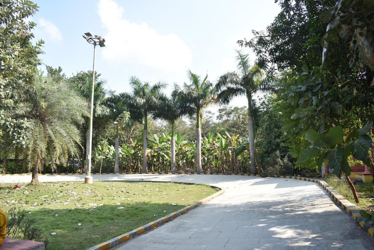 Hotel Sugam & Convention Centre